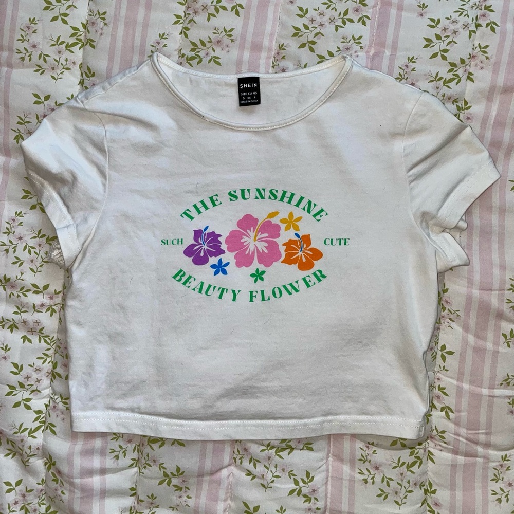 Cute crop from SHEIN.